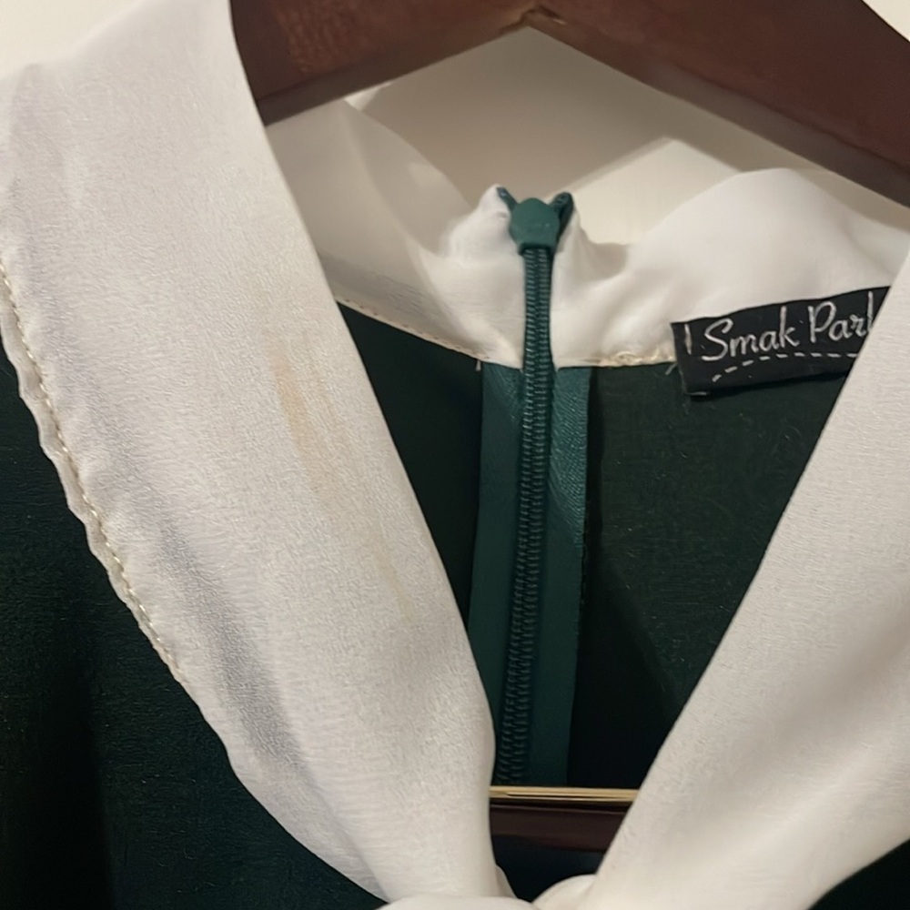 Smak Parlour Chic Green and White Formal Dress Size 4X - Picture 5 of 8